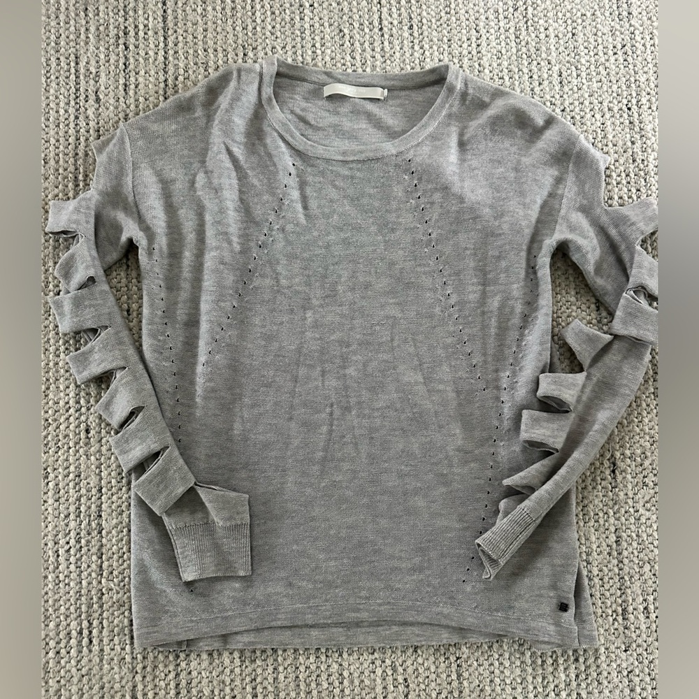 Like new ONE GREY DAY sweater